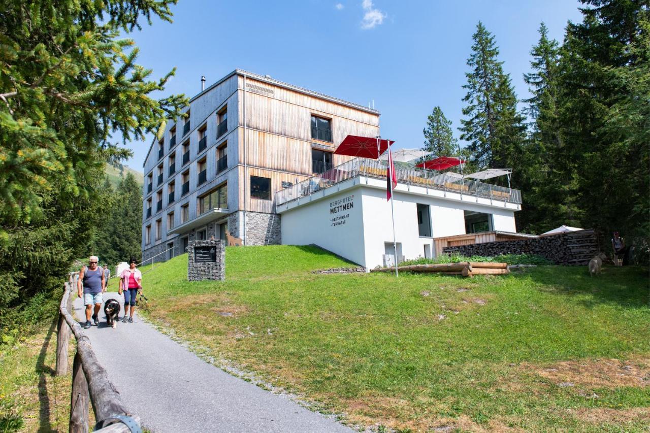 Berghotel Mettmen Schwanden  Exterior foto